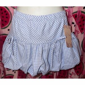 🩵🤍 NWT Gingham Bubble Skort